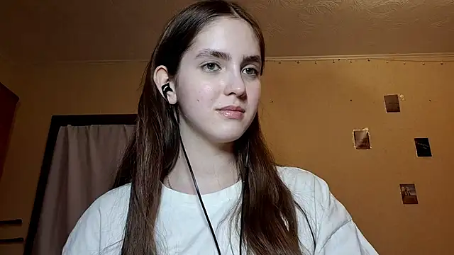 Snapshot of Katelemon chatting on 02-21-26, 03:25 Katelemon online show from 02-21-26, 03:25