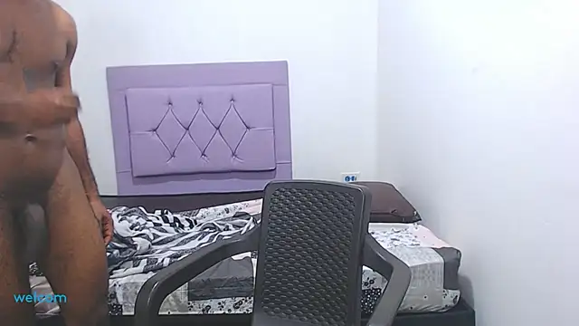 Snapshot of blackhorseet chatting on 05-16-26, 04:11 blackhorseet online show from 05-16-26, 04:11
