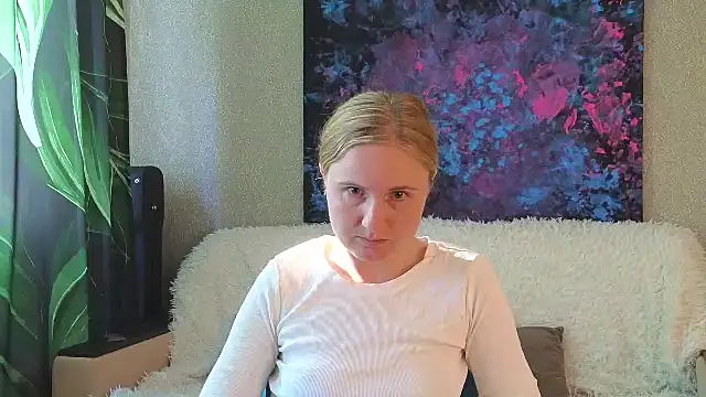 Lanavi Smile online show from 07-17-26, 06:10