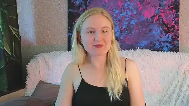 Lanavi Smile online show from 07-15-26, 06:20