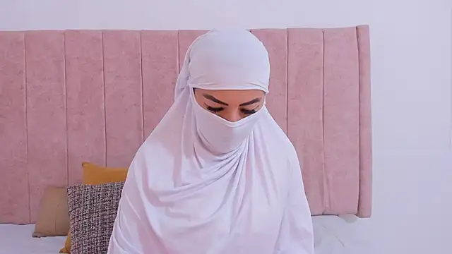 Snapshot of _jamiila chatting on 02-28-26, 02:06 jamiila online show from 02-28-26, 02:06