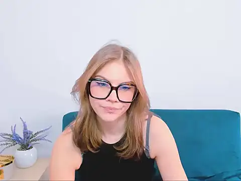 StormiSmooth online show from 03-10-26, 09:13