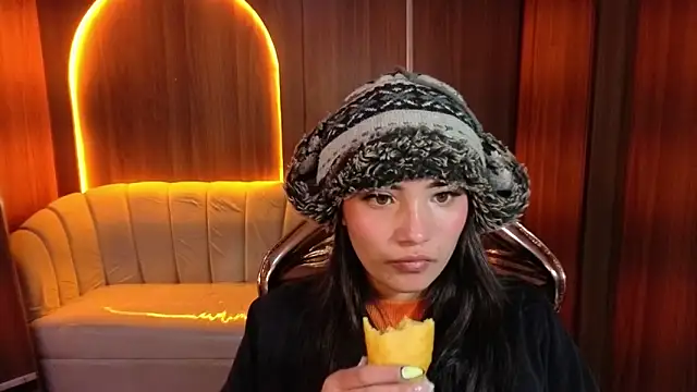 Daphne nicole b online show from 05-09-26, 01:03