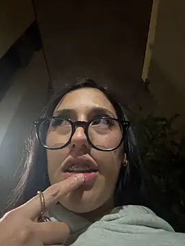 Snapshot of susi_chimm chatting on 02-27-26, 02:34 susi chimm online show from 02-27-26, 02:34