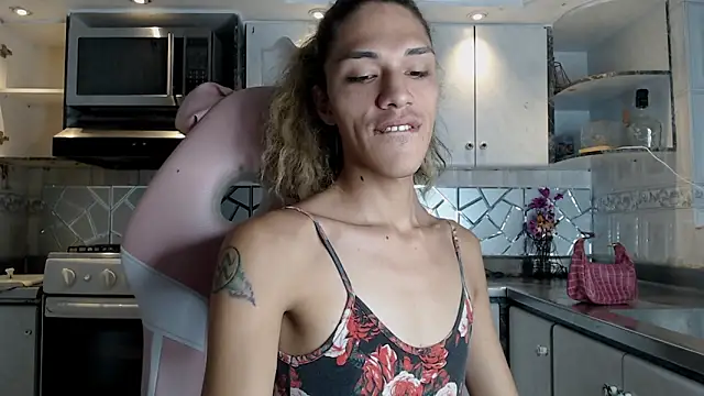 CrisOzzz online show from 03-01-26, 06:52