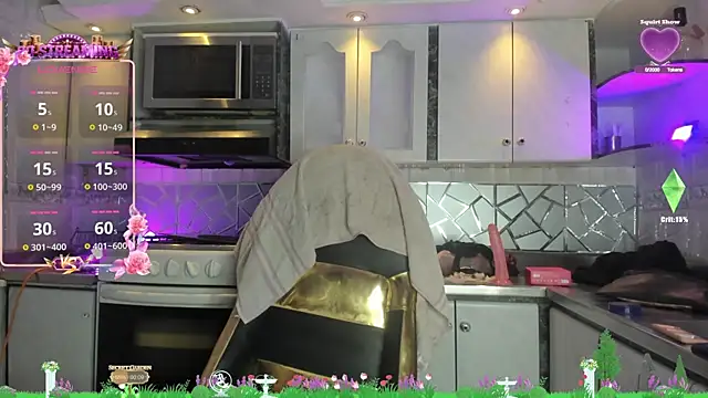 CrisOzzz online show from 06-19-26, 06:03