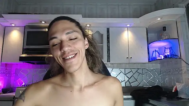 CrisOzzz online show from 04-09-26, 06:14