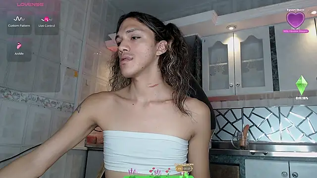 CrisOzzz online show from 04-03-26, 06:03