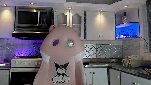 CrisOzzz online show from 03-15-26, 06:04