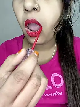 Shanaya-Hotty online show from 03-27-26, 09:16