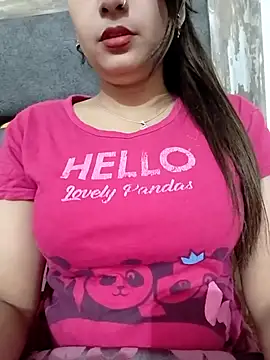 Snapshot of Shanaya-Hotty chatting on 05-01-26, 07:52 Shanaya-Hotty online show from 05-01-26, 07:52