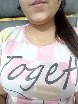 Shanaya-Hotty online show from 04-03-26, 09:32