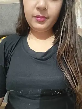 Snapshot of Shanaya-Hotty chatting on 06-20-26, 10:48 Shanaya-Hotty online show from 06-20-26, 10:48