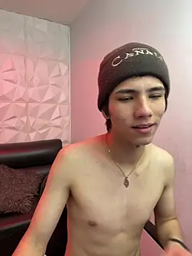 Stich 23 online show from 04-07-26, 12:51