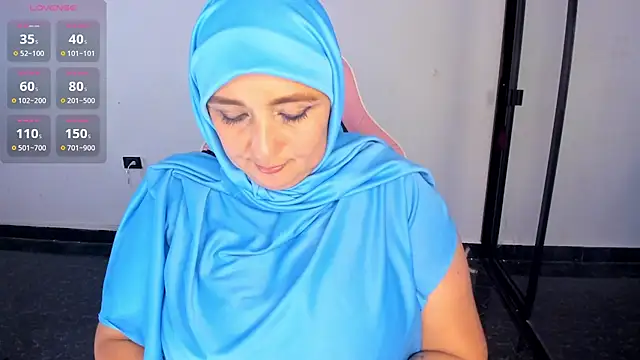 HijabiMilff online show from 07-16-26, 02:36