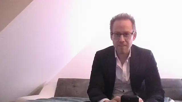 Lost in lace online show from 03-03-26, 07:10