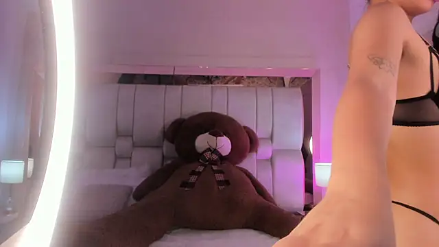 Snapshot of SusiMendez chatting on 02-28-26, 08:08 SusiMendez online show from 02-28-26, 08:08