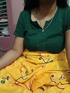 Queenlipx online show from 03-06-26, 04:02