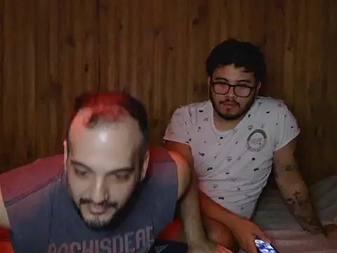 Snapshot of Bombe- chatting on 02-24-26, 02:01 Bombe- online show from 02-24-26, 02:01