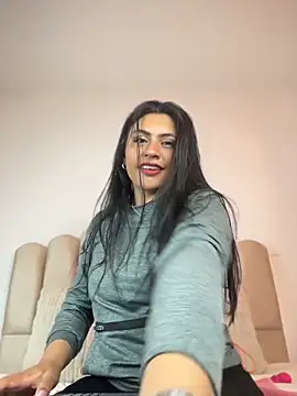 Snapshot of celeste_z chatting on 05-05-26, 01:25 celeste z online show from 05-05-26, 01:25