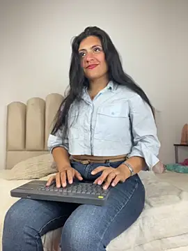 Snapshot of celeste_z chatting on 04-30-26, 12:45 celeste z online show from 04-30-26, 12:45