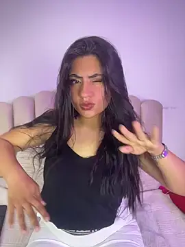 Snapshot of celeste_z chatting on 05-28-26, 12:44 celeste z online show from 05-28-26, 12:44