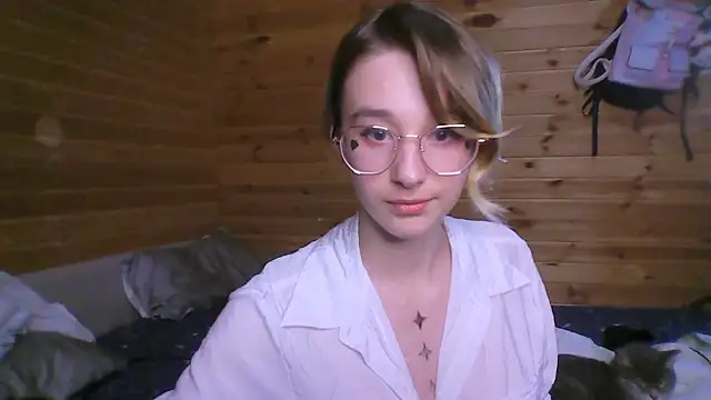 Snapshot of Silva-Tailll chatting on 05-28-26, 05:19 Silva-Tailll online show from 05-28-26, 05:19