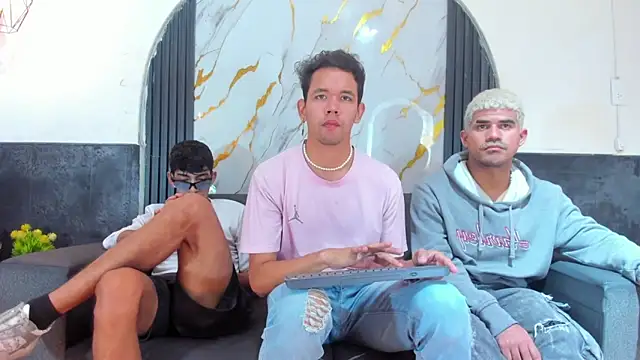 Latins on fire online show from 02-25-26, 08:08