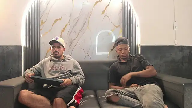 Latins on fire online show from 04-15-26, 12:10