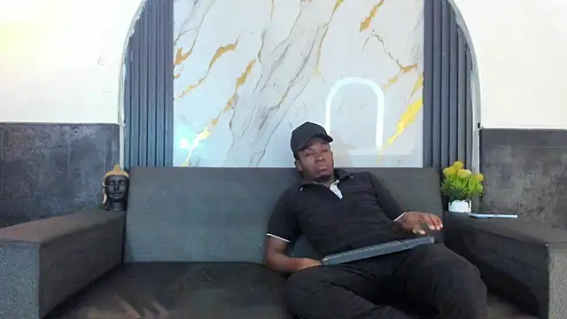 Latins on fire online show from 04-03-26, 12:00