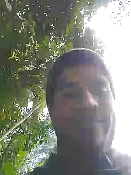 Snapshot of Latins_on_fire chatting on 06-17-26, 07:57 Latins on fire online show from 06-17-26, 07:57