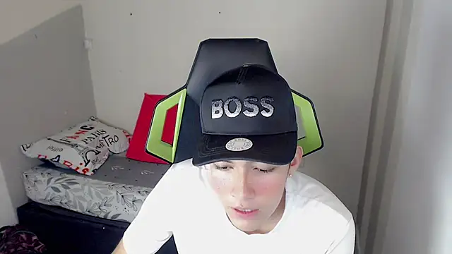 Street poemm  online show from 04-11-26, 08:12