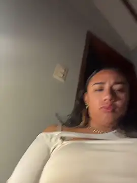 Eyssha online show from 03-02-26, 12:00