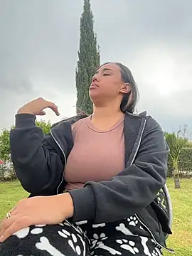 Eyssha online show from 03-23-26, 12:49