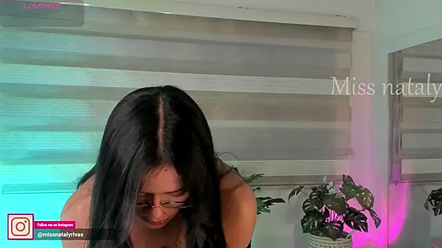 missnataly online show from 03-11-26, 10:48