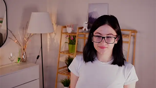 Snapshot of TwilaMode chatting on 03-02-26, 03:51 TwilaMode online show from 03-02-26, 03:51