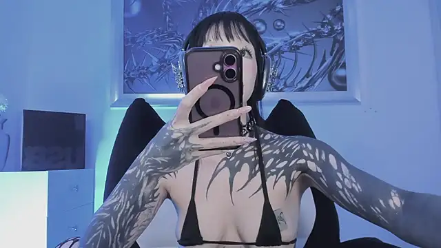 elledanielle online show from 03-03-26, 07:04