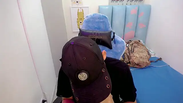 Snapshot of Houston_bby_ chatting on 02-27-26, 08:41 Houston bby online show from 02-27-26, 08:41