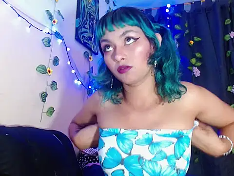 powderblu69 online show from 03-26-26, 09:56