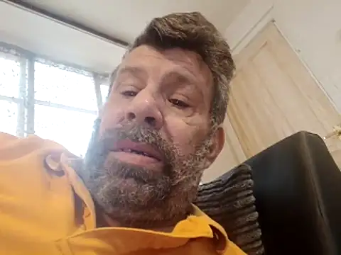 stud2512 online show from 04-15-26, 06:52