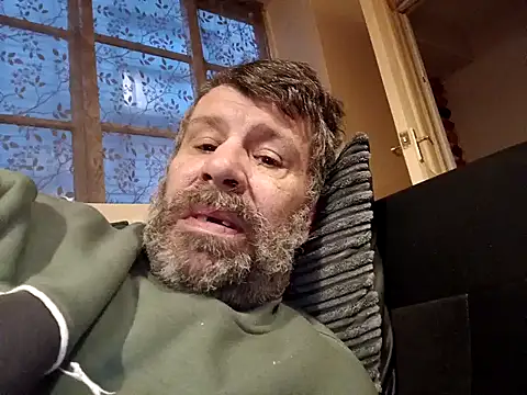 stud2512 online show from 04-15-26, 06:56