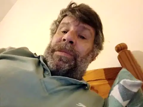 stud2512 online show from 03-01-26, 04:29