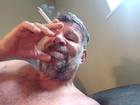 Snapshot of stud2512 chatting on 05-23-26, 05:12 stud2512 online show from 05-23-26, 05:12