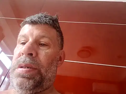 Snapshot of stud2512 chatting on 05-09-26, 06:50 stud2512 online show from 05-09-26, 06:50
