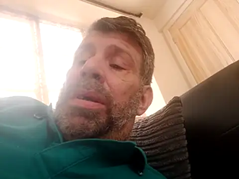 stud2512 online show from 04-07-26, 09:22