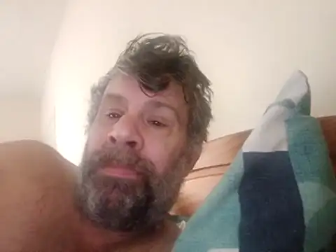 stud2512 online show from 02-26-26, 11:32