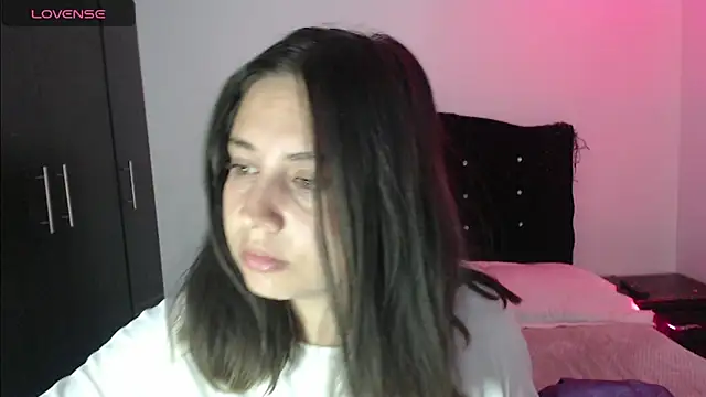 Ana  arms online show from 03-26-26, 05:00