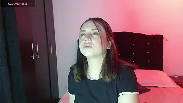 Ana  arms online show from 03-10-26, 02:32