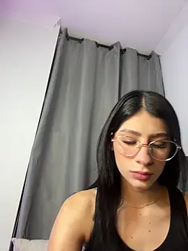 Snapshot of Dasha_Be chatting on 04-20-26, 09:16 Dasha Be online show from 04-20-26, 09:16