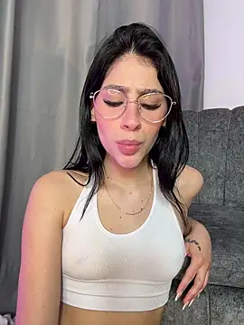 Snapshot of Dasha_Be chatting on 04-30-26, 08:57 Dasha Be online show from 04-30-26, 08:57
